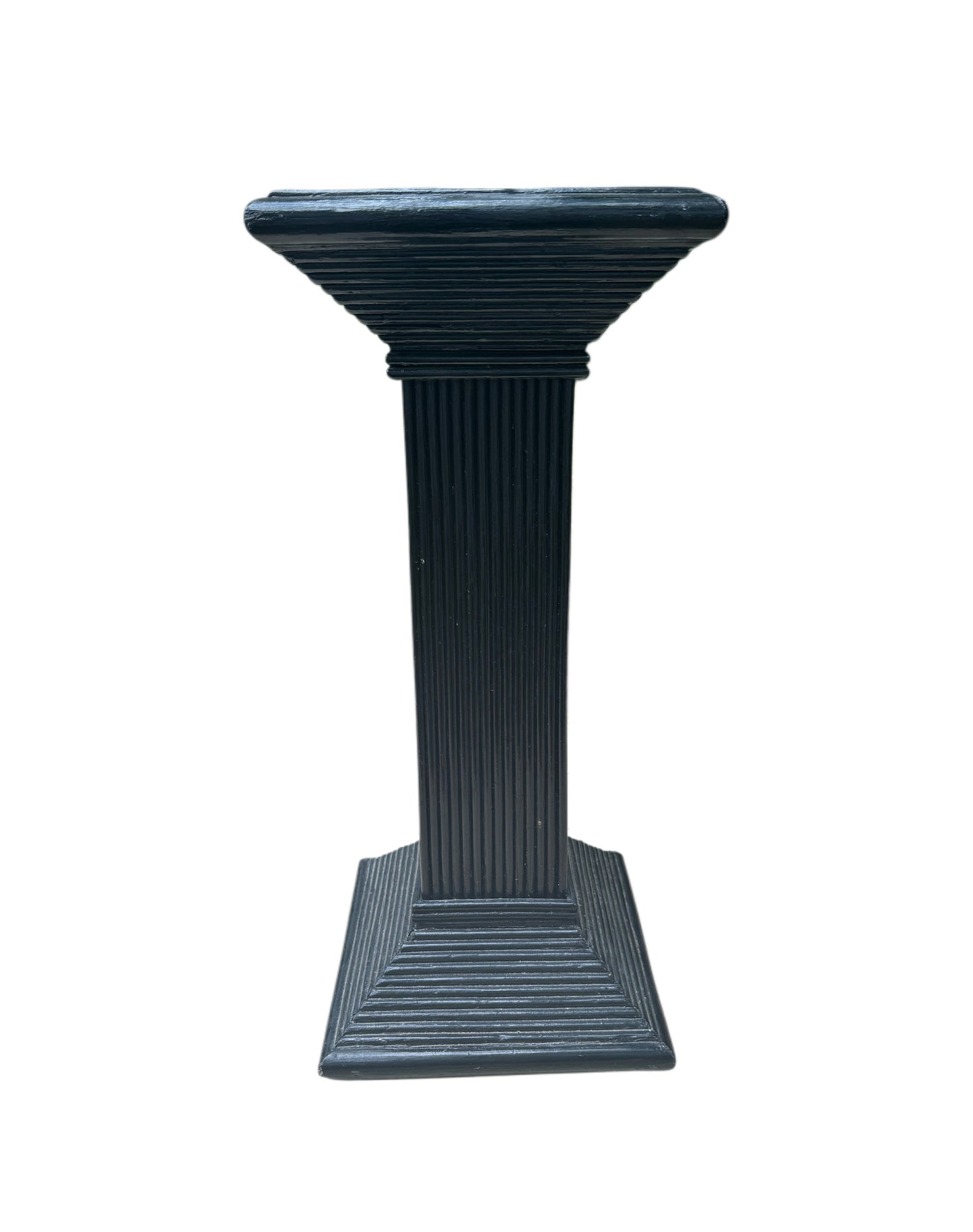 Pencil Reed Pedestal Table